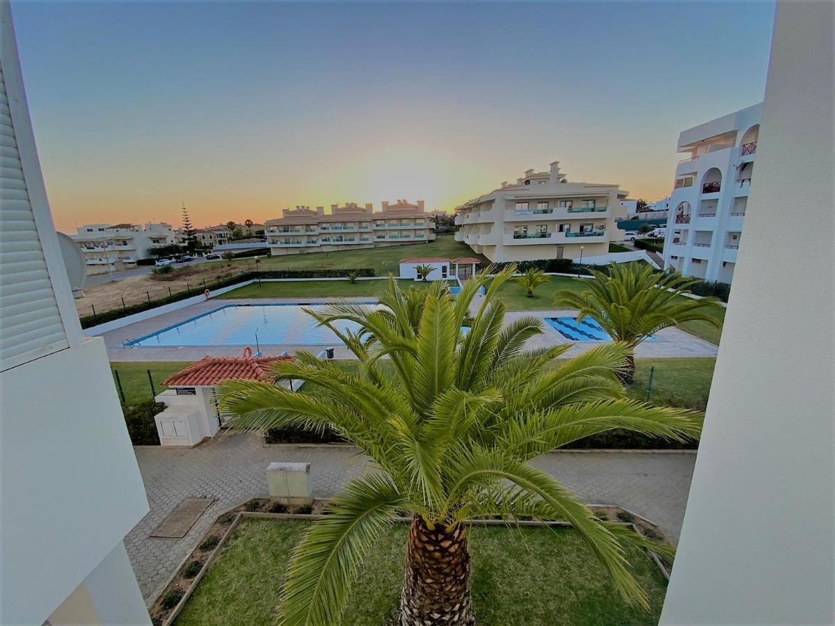 NS GuestHouse Armação de Pêra Extérieur photo